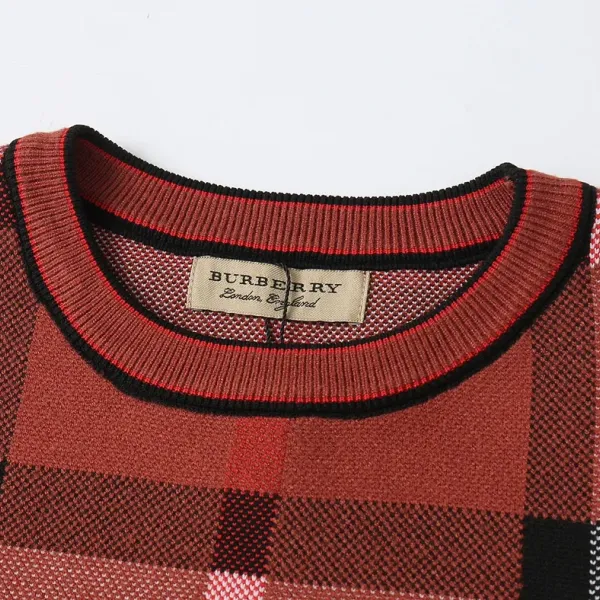 【BURBERRY 公式旗艦店】 バーバリー  セーター好評に付き再入荷！ 240930