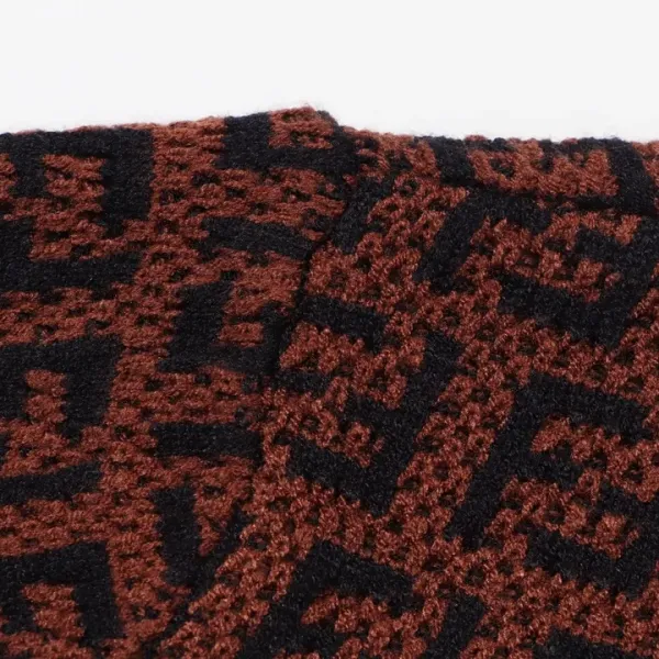 【FENDI 公式旗艦店】フェンディ セーター好評に付き再入荷!250109 【FENDI 公式旗艦店】フェンディ セーター好評に付き再入荷!250109