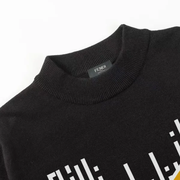 【FENDI 公式旗艦店】フェンディ セーター好評に付き再入荷!250109 【FENDI 公式旗艦店】フェンディ セーター好評に付き再入荷!250109