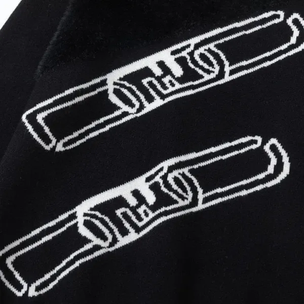 【FENDI   公式旗艦店】フェンディ セーター好評に付き再入荷！ 241101