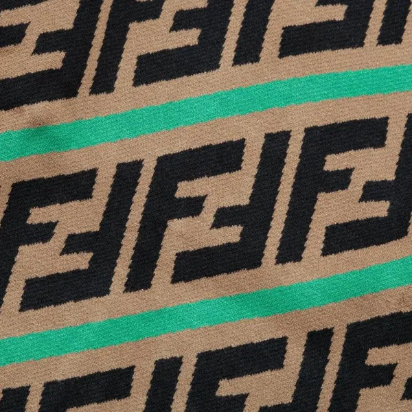 【FENDI 公式旗艦店】フェンディ セーター好評に付き再入荷! 241101 【FENDI 公式旗艦店】フェンディ セーター好評に付き再入荷! 241101