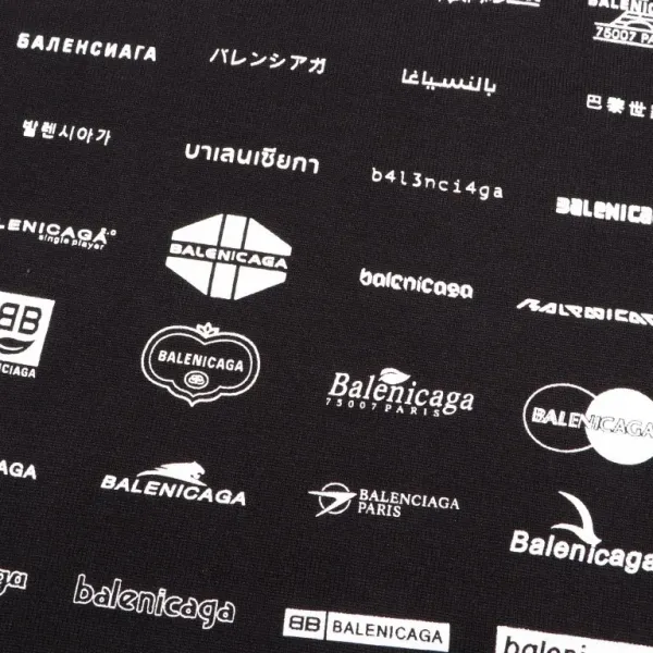 【BALENCIAGA  公式旗艦店】バレンシアガ   セーター好評に付き再入荷！ 241101