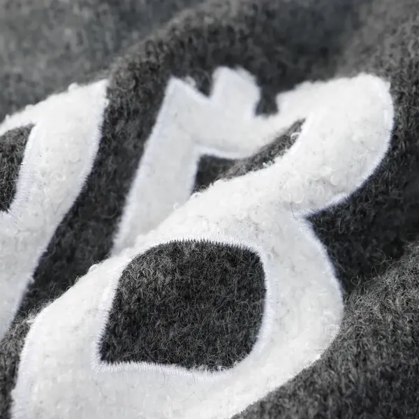 【BALENCIAGA  公式旗艦店】バレンシアガ   セーター好評に付き再入荷！ 241101