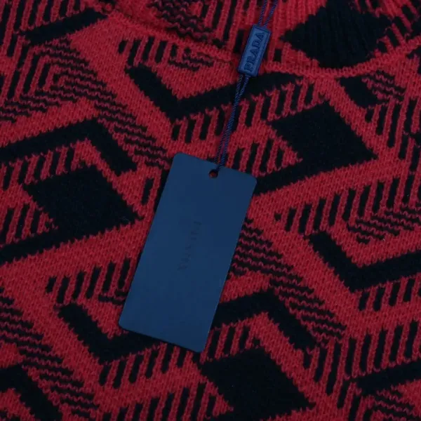 【PRADA   公式旗艦店】プラダ  セーター好評に付き再入荷！ 241031