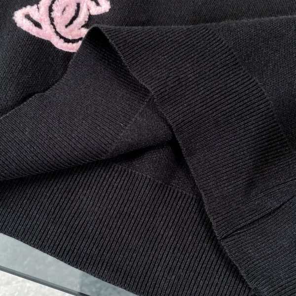 【CHANEL 公式旗艦店】シャネル セーター好評に付き再入荷! 241231 【CHANEL 公式旗艦店】シャネル セーター好評に付き再入荷! 241231