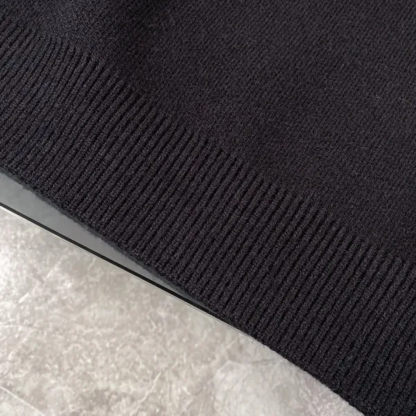 【CHANEL 公式旗艦店】シャネル セーター好評に付き再入荷! 241231 【CHANEL 公式旗艦店】シャネル セーター好評に付き再入荷! 241231