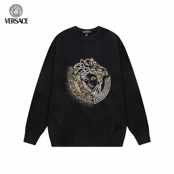 【VERSACE  公式旗艦店】ヴェルサーチ  セーター好評に付き再入荷！ 240930