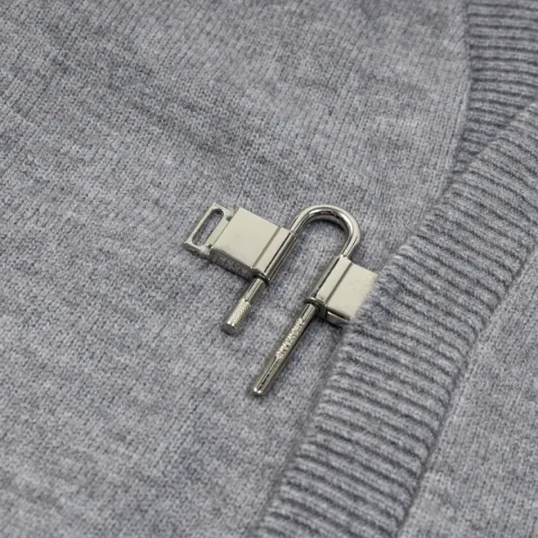 【GIVENCHY 公式旗艦店】ジバンシー セーター好評に付き再入荷!241115 【GIVENCHY 公式旗艦店】ジバンシー セーター好評に付き再入荷!241115