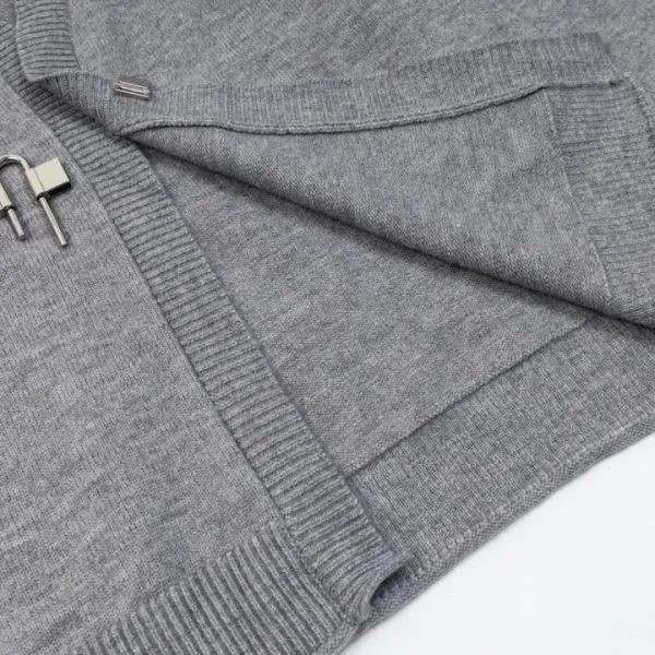 【GIVENCHY 公式旗艦店】ジバンシー セーター好評に付き再入荷!241115 【GIVENCHY 公式旗艦店】ジバンシー セーター好評に付き再入荷!241115