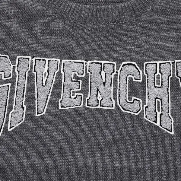 【GIVENCHY 公式旗艦店】ジバンシー セーター好評に付き再入荷! 241031 【GIVENCHY 公式旗艦店】ジバンシー セーター好評に付き再入荷! 241031