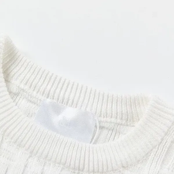 【GIVENCHY 公式旗艦店】ジバンシー セーター好評に付き再入荷! 241031 【GIVENCHY 公式旗艦店】ジバンシー セーター好評に付き再入荷! 241031