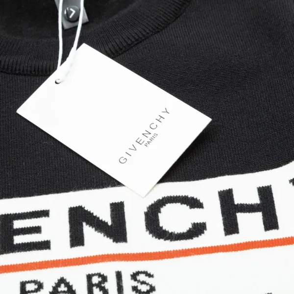 【GIVENCHY 公式旗艦店】ジバンシー セーター好評に付き再入荷! 240930 【GIVENCHY 公式旗艦店】ジバンシー セーター好評に付き再入荷! 240930