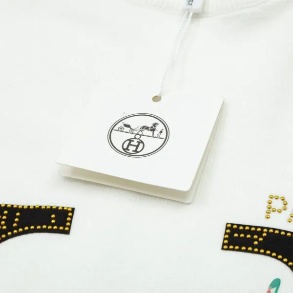 【Hermès 公式旗艦店】エルメス セーター好評に付き再入荷! 241030 【Hermès 公式旗艦店】エルメス セーター好評に付き再入荷! 241030