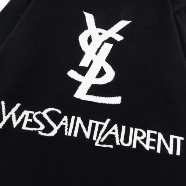 【YSL SAINT LAURENT 公式旗艦店】サンローラン セーター好評に付き再入荷! 241116 【YSL SAINT LAURENT 公式旗艦店】サンローラン セーター好評に付き再入荷! 241116