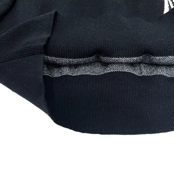【ARCTERYX 公式旗艦店】アークテリクス セーター好評に付き再入荷! 241123 【ARCTERYX 公式旗艦店】アークテリクス セーター好評に付き再入荷! 241123