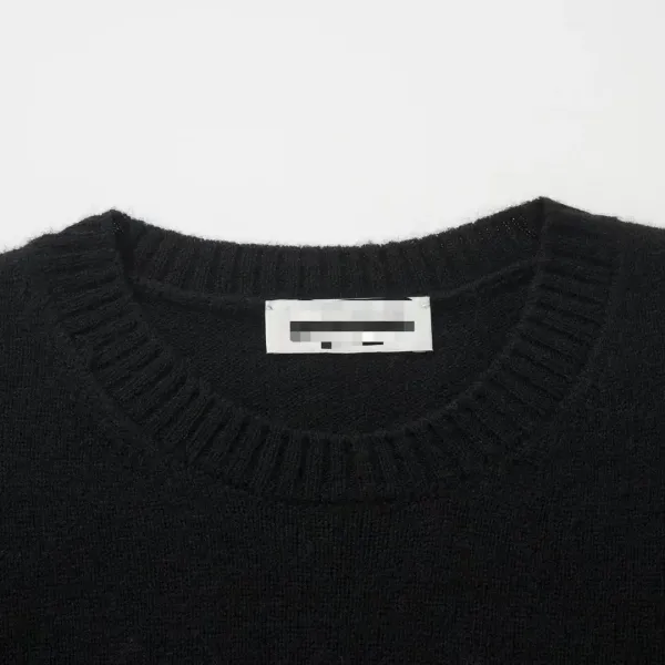 【Miumiu 公式旗艦店】ミュウミュウ セーター好評に付き再入荷! 241128 【Miumiu 公式旗艦店】ミュウミュウ セーター好評に付き再入荷! 241128
