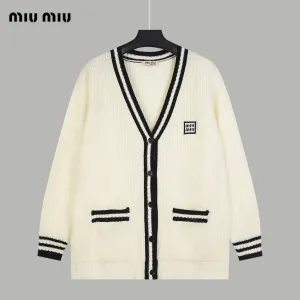 【Miumiu   公式旗艦店】ミュウミュウ   セーター好評に付き再入荷！ 241123