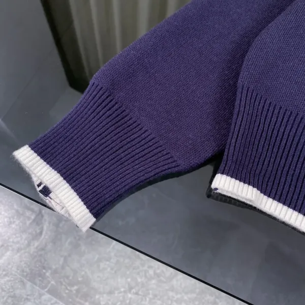 【ThomBrowne 公式旗艦店】トムブラウン セーター ご好評に付き再入荷!241230 【ThomBrowne 公式旗艦店】トムブラウン セーター ご好評に付き再入荷!241230