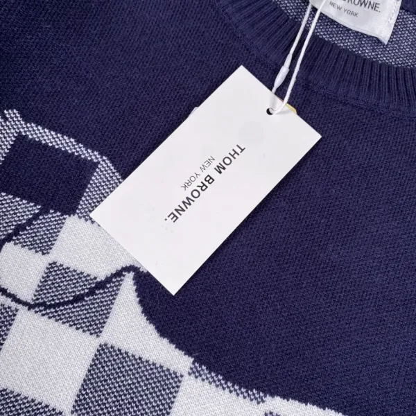 【ThomBrowne 公式旗艦店】トムブラウン セーター ご好評に付き再入荷!241230 【ThomBrowne 公式旗艦店】トムブラウン セーター ご好評に付き再入荷!241230