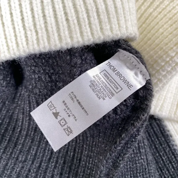 【ThomBrowne 公式旗艦店】トムブラウン セーター ご好評に付き再入荷!241230 【ThomBrowne 公式旗艦店】トムブラウン セーター ご好評に付き再入荷!241230