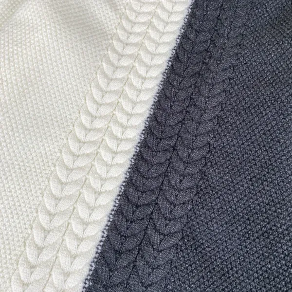 【ThomBrowne 公式旗艦店】トムブラウン セーター ご好評に付き再入荷!241230 【ThomBrowne 公式旗艦店】トムブラウン セーター ご好評に付き再入荷!241230