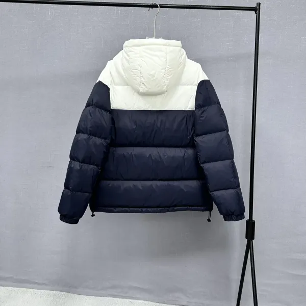 【NIKE 公式旗艦店】ナイキ ダウンジャケット ご好評に付き再入荷! 241225 【NIKE 公式旗艦店】ナイキ ダウンジャケット ご好評に付き再入荷! 241225