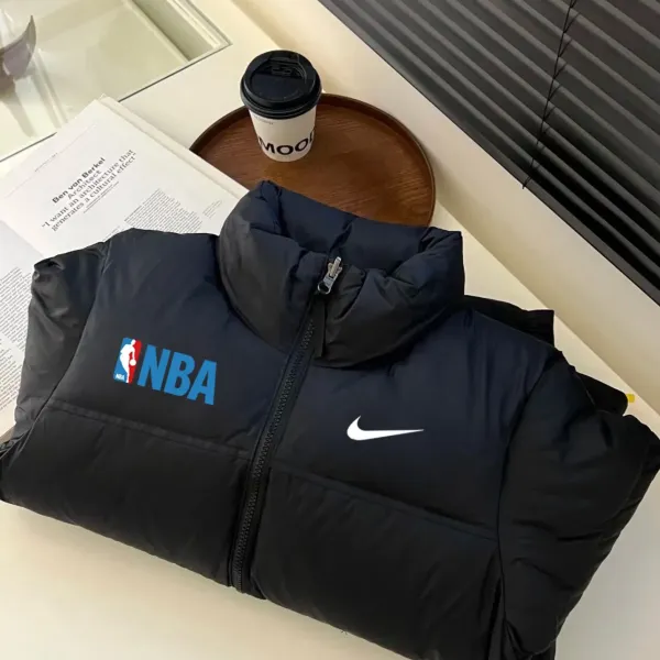 【NIKE 公式旗艦店】ナイキ ダウンジャケット ご好評に付き再入荷! 241225 【NIKE 公式旗艦店】ナイキ ダウンジャケット ご好評に付き再入荷! 241225