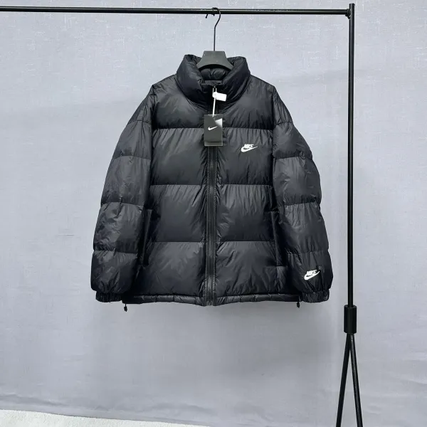 【NIKE  公式旗艦店】ナイキ ダウンジャケット ご好評に付き再入荷！ 241225