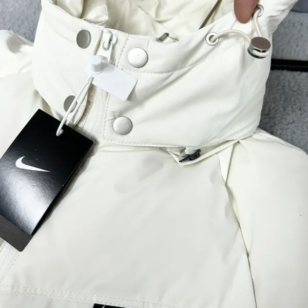 【NIKE 公式旗艦店】ナイキ ダウンジャケット ご好評に付き再入荷! 241214 【NIKE 公式旗艦店】ナイキ ダウンジャケット ご好評に付き再入荷! 241214
