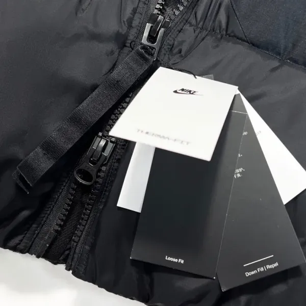 【NIKE 公式旗艦店】ナイキ ダウンジャケット ご好評に付き再入荷! 241214 【NIKE 公式旗艦店】ナイキ ダウンジャケット ご好評に付き再入荷! 241214
