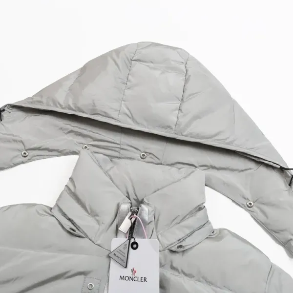 【MONCLER 公式旗艦店】モンクレール  ダウンジャケット好評に付き再入荷！ 241224