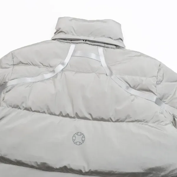 【MONCLER 公式旗艦店】モンクレール  ダウンジャケット好評に付き再入荷！ 241224