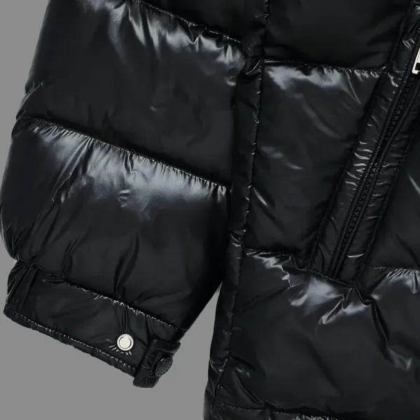 【MONCLER 公式旗艦店】モンクレール ダウンジャケット好評に付き再入荷! 241224 【MONCLER 公式旗艦店】モンクレール ダウンジャケット好評に付き再入荷! 241224