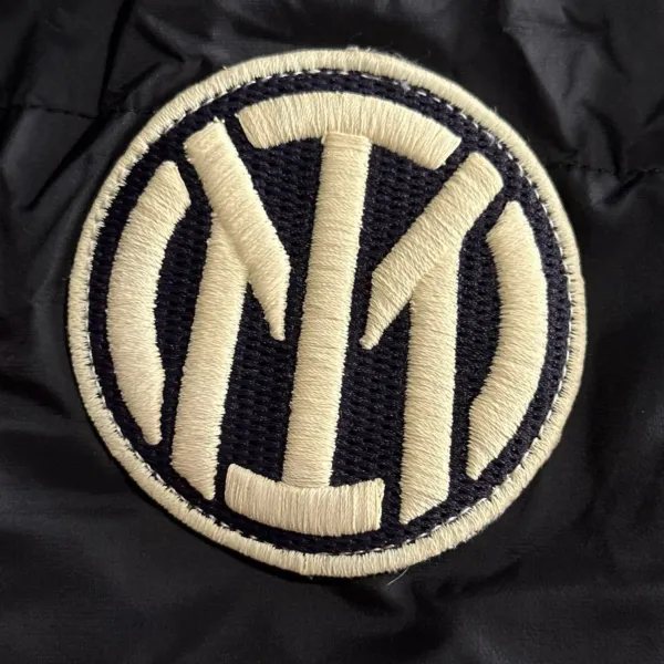 【MONCLER 公式旗艦店】モンクレール  ダウンジャケット好評に付き再入荷！ 241224