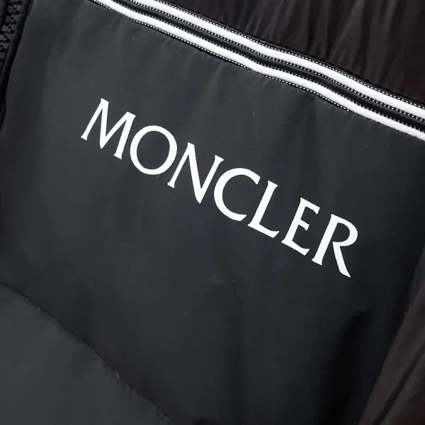 【MONCLER 公式旗艦店】モンクレール ダウンジャケット好評に付き再入荷! 241224 【MONCLER 公式旗艦店】モンクレール ダウンジャケット好評に付き再入荷! 241224