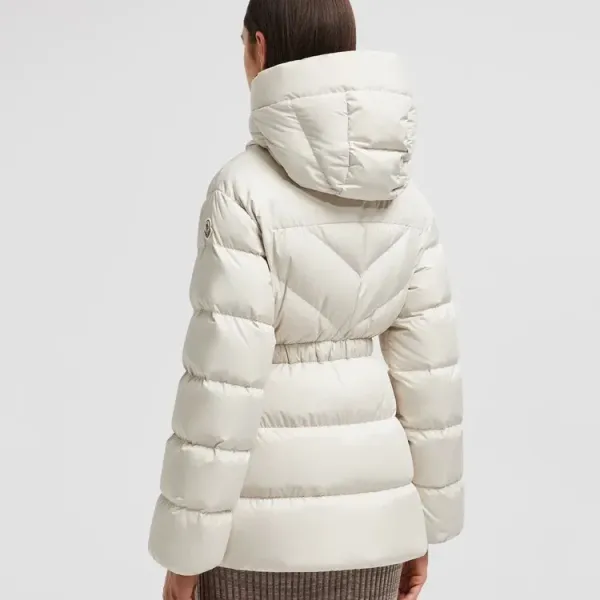 【MONCLER 公式旗艦店】モンクレール ダウンジャケット好評に付き再入荷! 241206 【MONCLER 公式旗艦店】モンクレール ダウンジャケット好評に付き再入荷! 241206