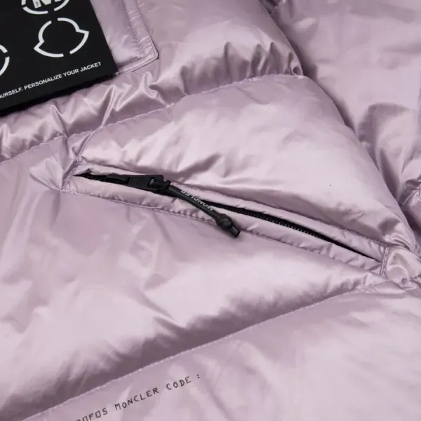 【MONCLER 公式旗艦店】モンクレール  ダウンジャケット好評に付き再入荷！ 241206