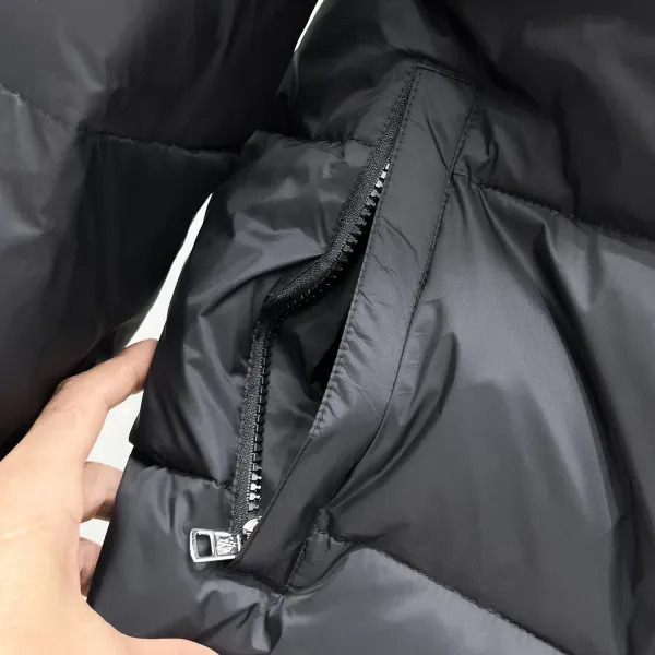 【MONCLER 公式旗艦店】モンクレール ダウンジャケット好評に付き再入荷! 241206 【MONCLER 公式旗艦店】モンクレール ダウンジャケット好評に付き再入荷! 241206