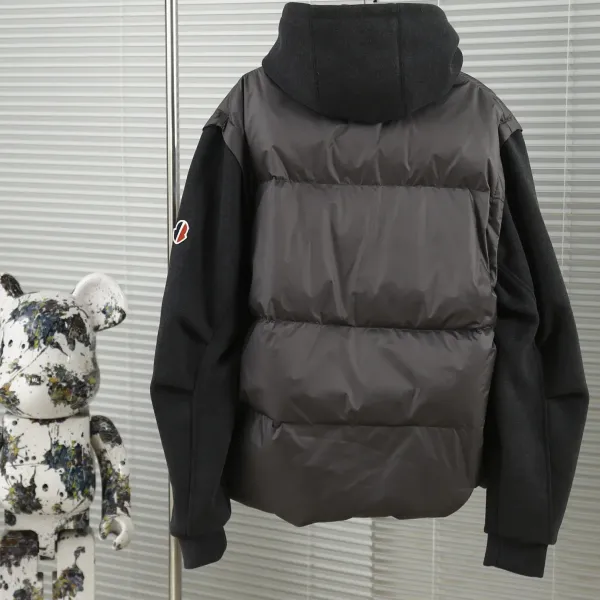 【MONCLER 公式旗艦店】モンクレール ダウンジャケット好評に付き再入荷! 241102 【MONCLER 公式旗艦店】モンクレール ダウンジャケット好評に付き再入荷! 241102