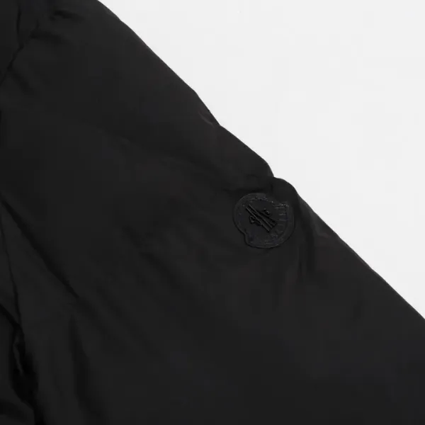 【MONCLER 公式旗艦店】モンクレール ダウンジャケット好評に付き再入荷! 241026 【MONCLER 公式旗艦店】モンクレール ダウンジャケット好評に付き再入荷! 241026