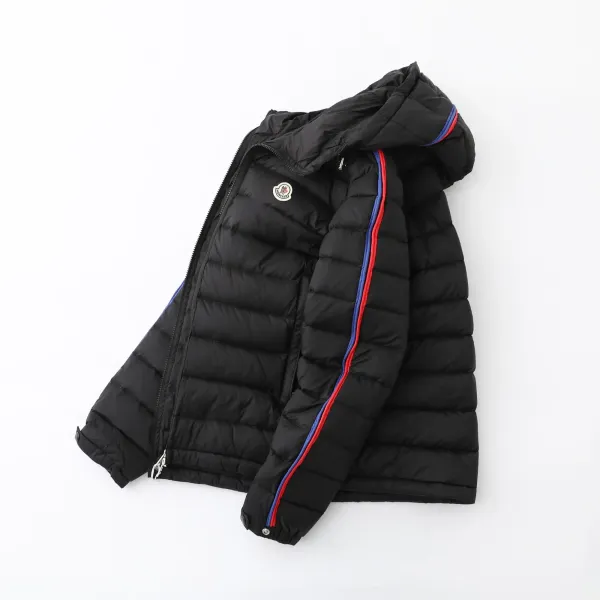 【MONCLER 公式旗艦店】モンクレール ダウンジャケット好評に付き再入荷! 241026 【MONCLER 公式旗艦店】モンクレール ダウンジャケット好評に付き再入荷! 241026