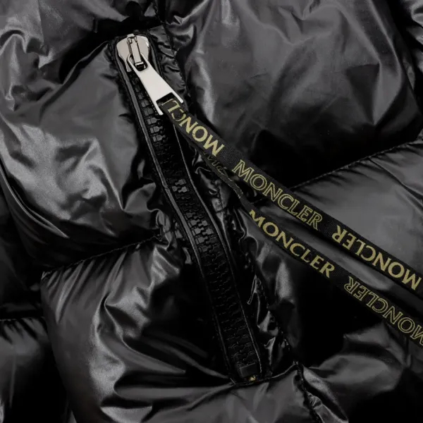 【MONCLER 公式旗艦店】モンクレール ダウンジャケット好評に付き再入荷! 241026 【MONCLER 公式旗艦店】モンクレール ダウンジャケット好評に付き再入荷! 241026