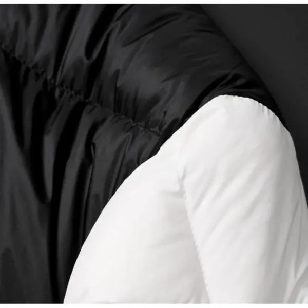 MONCLER モンクレール MONTCLA モンクラ ダウンジャケット 241016 MONCLER モンクレール MONTCLA モンクラ ダウンジャケット 241016