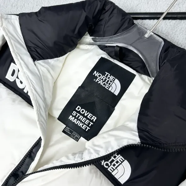 【The North Face 公式旗艦店】ザノースフェイス ダウンジャケット ご好評に付き再入荷!241225 【The North Face 公式旗艦店】ザノースフェイス ダウンジャケット ご好評に付き再入荷!241225