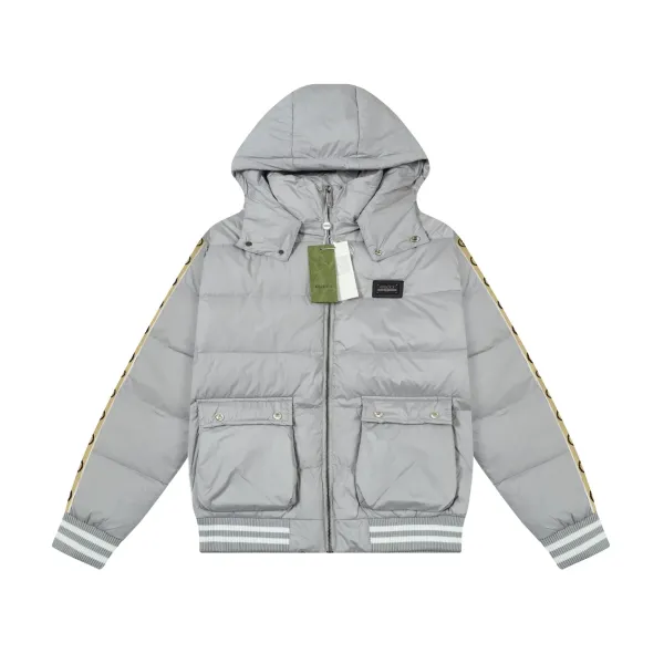 【GUCCI 公式旗艦店】グッチ ダウンジャケット ご好評に付き再入荷!241205 【GUCCI 公式旗艦店】グッチ ダウンジャケット ご好評に付き再入荷!241205