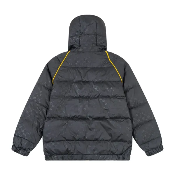 【GUCCI 公式旗艦店】グッチ ダウンジャケット ご好評に付き再入荷!240927 【GUCCI 公式旗艦店】グッチ ダウンジャケット ご好評に付き再入荷!240927