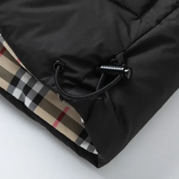【BURBERRY 公式旗艦店】バーバリー ダウンジャケット ご好評に付き再入荷!241226 【BURBERRY 公式旗艦店】バーバリー ダウンジャケット ご好評に付き再入荷!241226