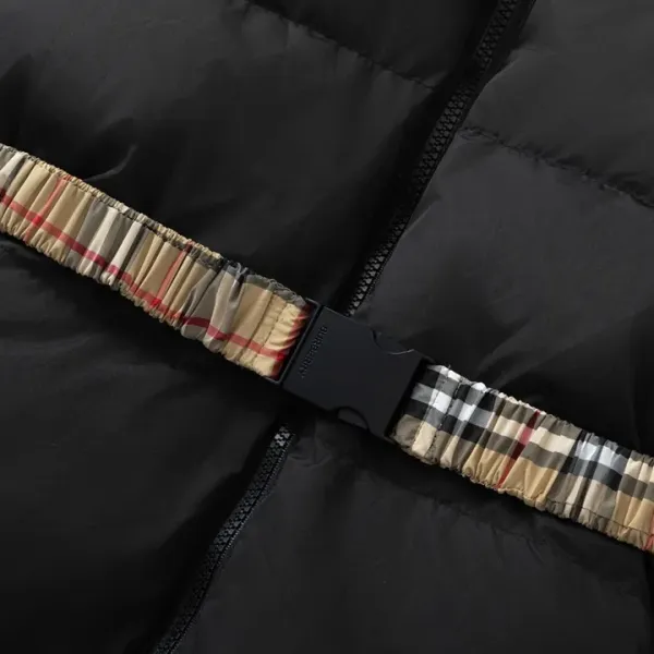 【BURBERRY 公式旗艦店】バーバリー ダウンジャケット ご好評に付き再入荷!241226 【BURBERRY 公式旗艦店】バーバリー ダウンジャケット ご好評に付き再入荷!241226
