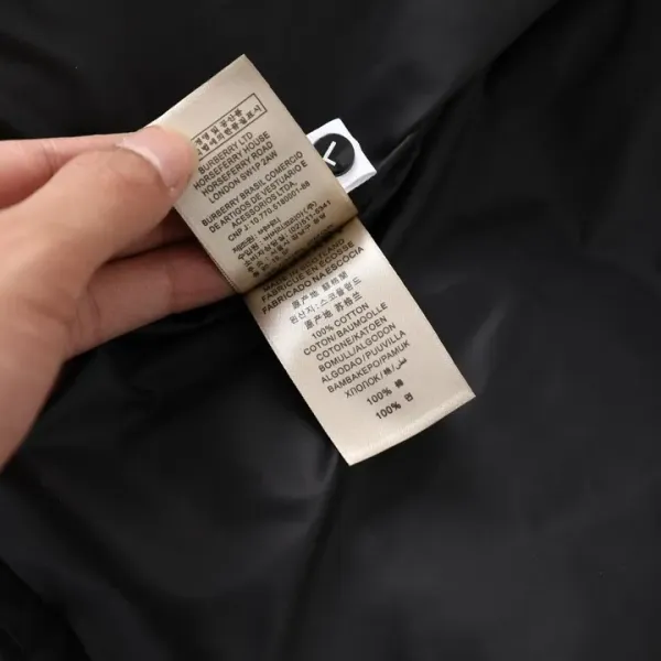 【BURBERRY  公式旗艦店】バーバリー   ダウンジャケット ご好評に付き再入荷！241226
