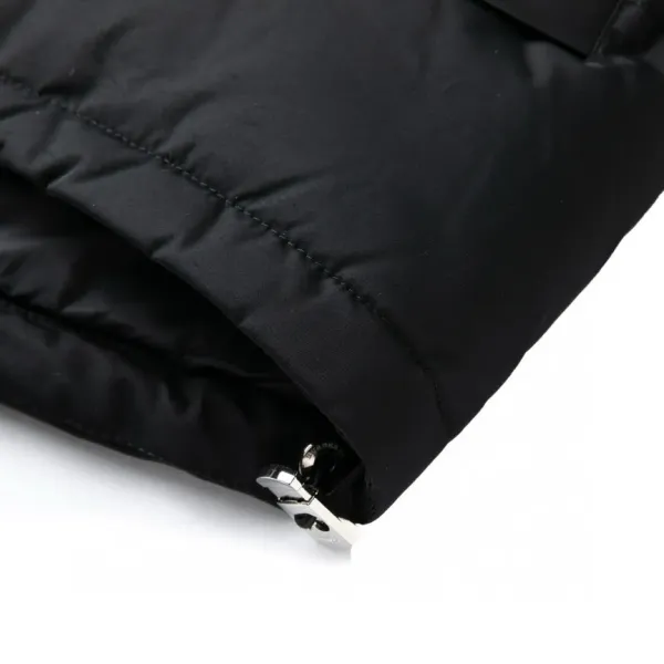【BURBERRY  公式旗艦店】バーバリー  ダウンジャケット ご好評に付き再入荷！241226